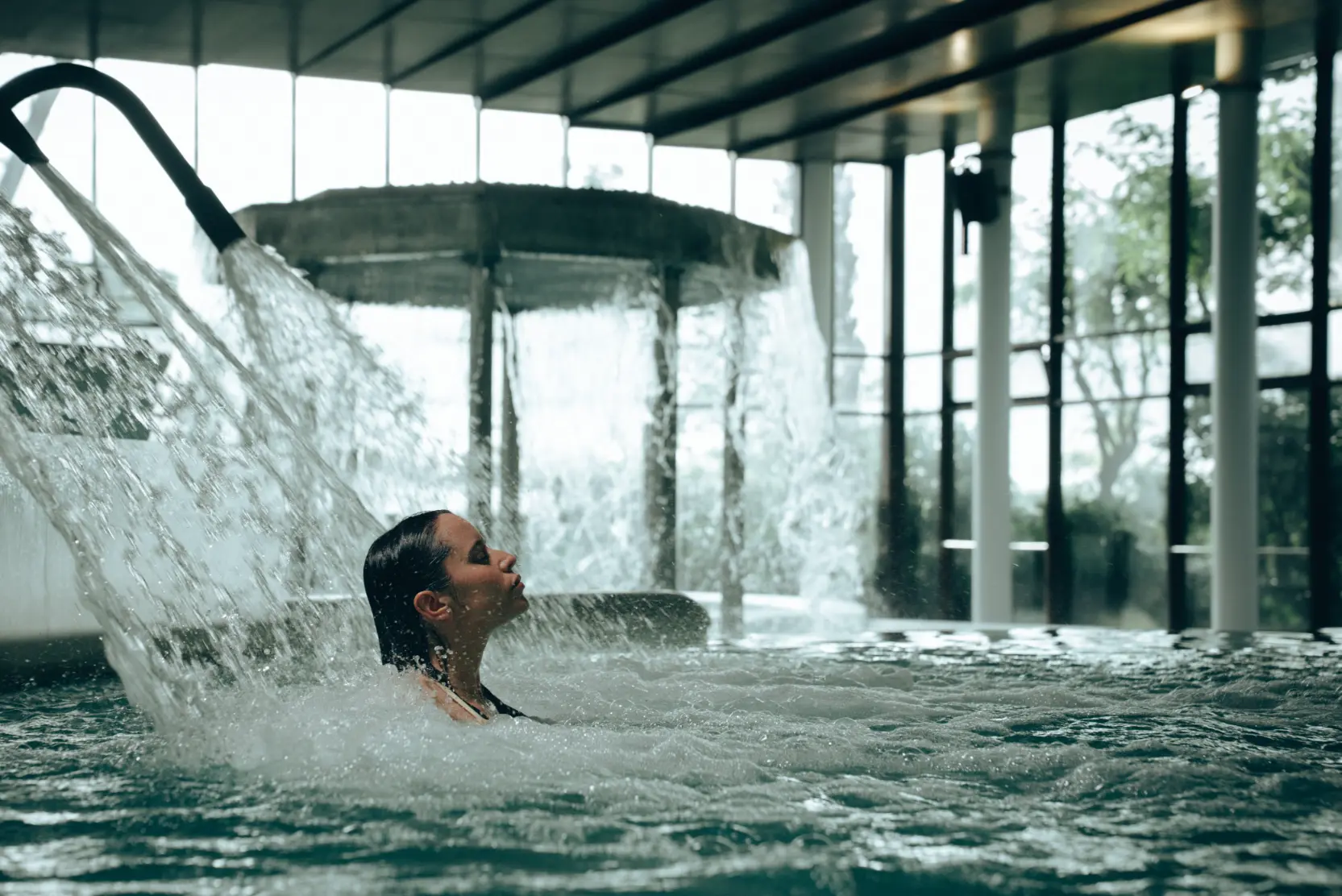 Aquatonic centro termal termes montbrio balneario tarragona catalunya ()