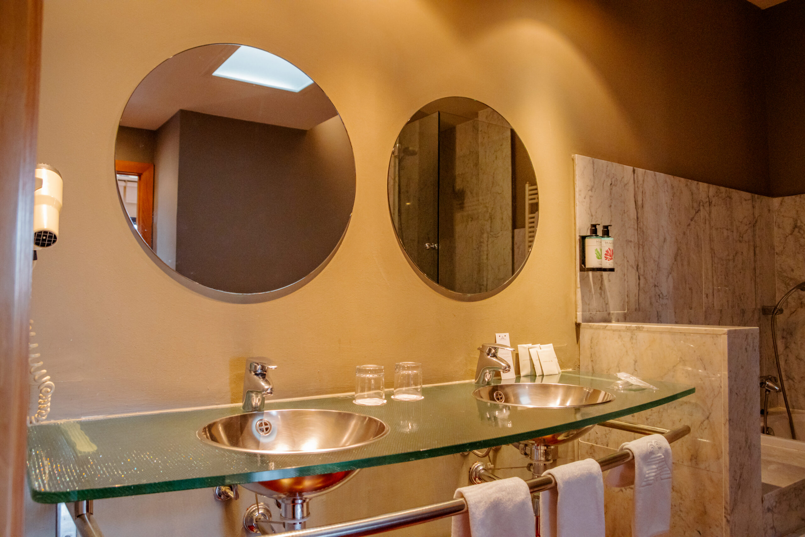 HOTEL TERMES MONTBRIO habitaciones Suite tematica Japonesa