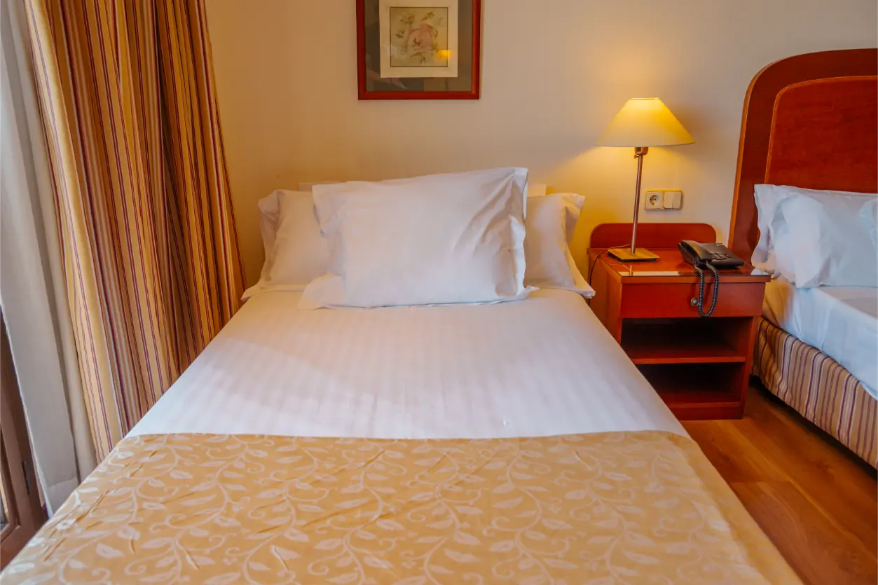 HOTEL TERMES MONTBRIO habitaciones Deluxe