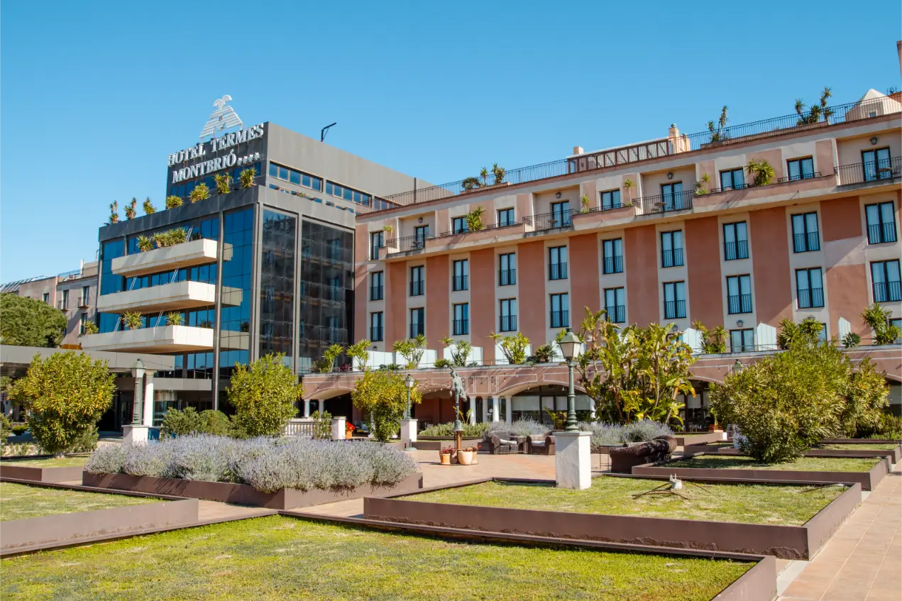 Hotel Termes montbrio balneario centro termal tarragona catalunya