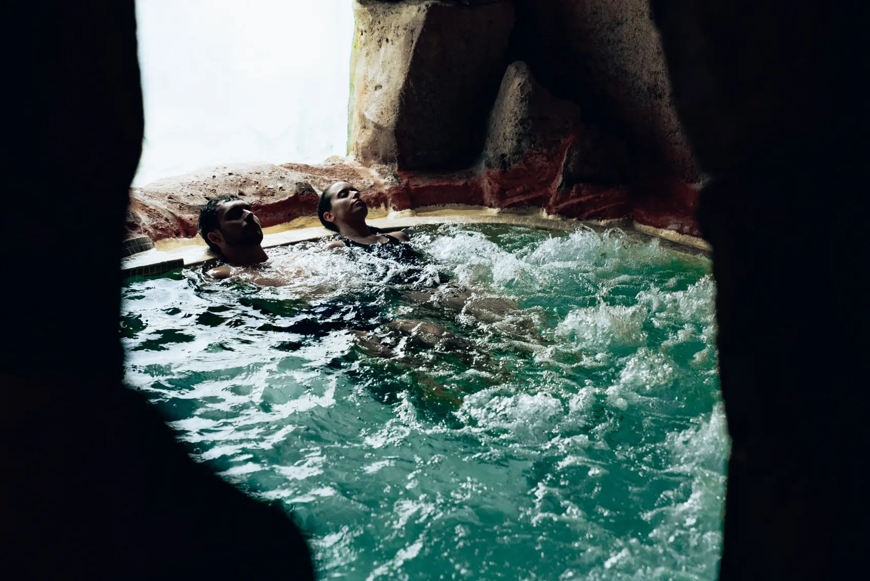 Aquatonic centro termal termes montbrio balneario tarragona catalunya ()