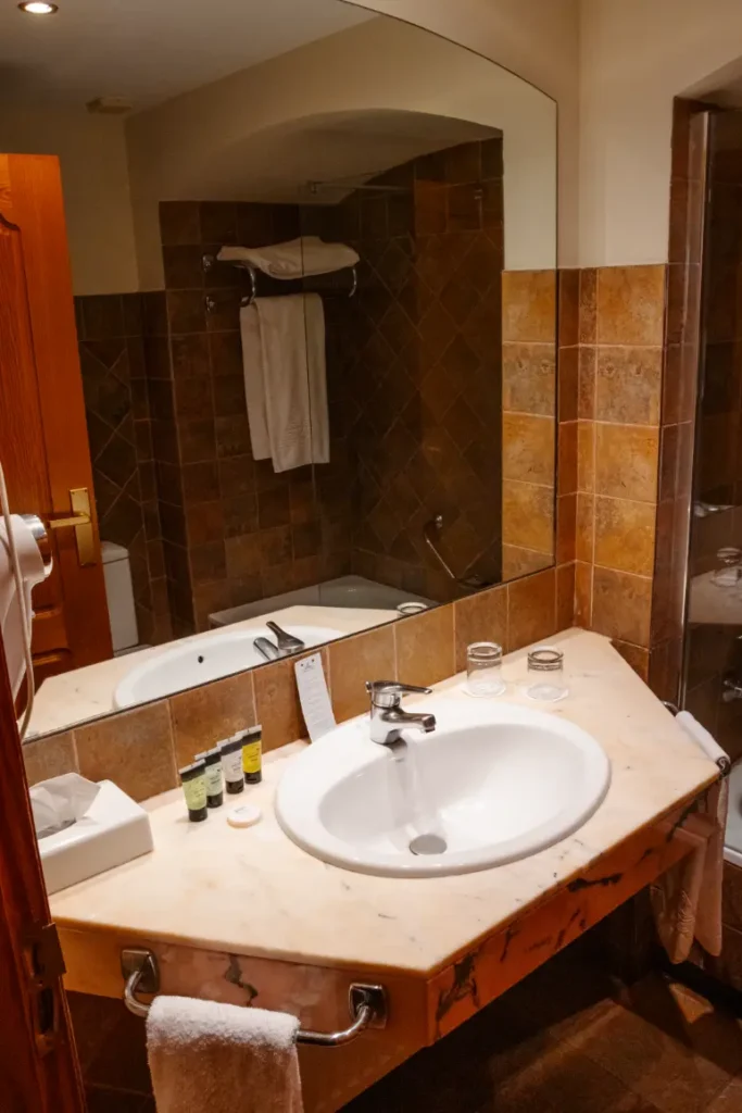 HOTEL TERMES MONTBRIO habitaciones Clasica con balcon