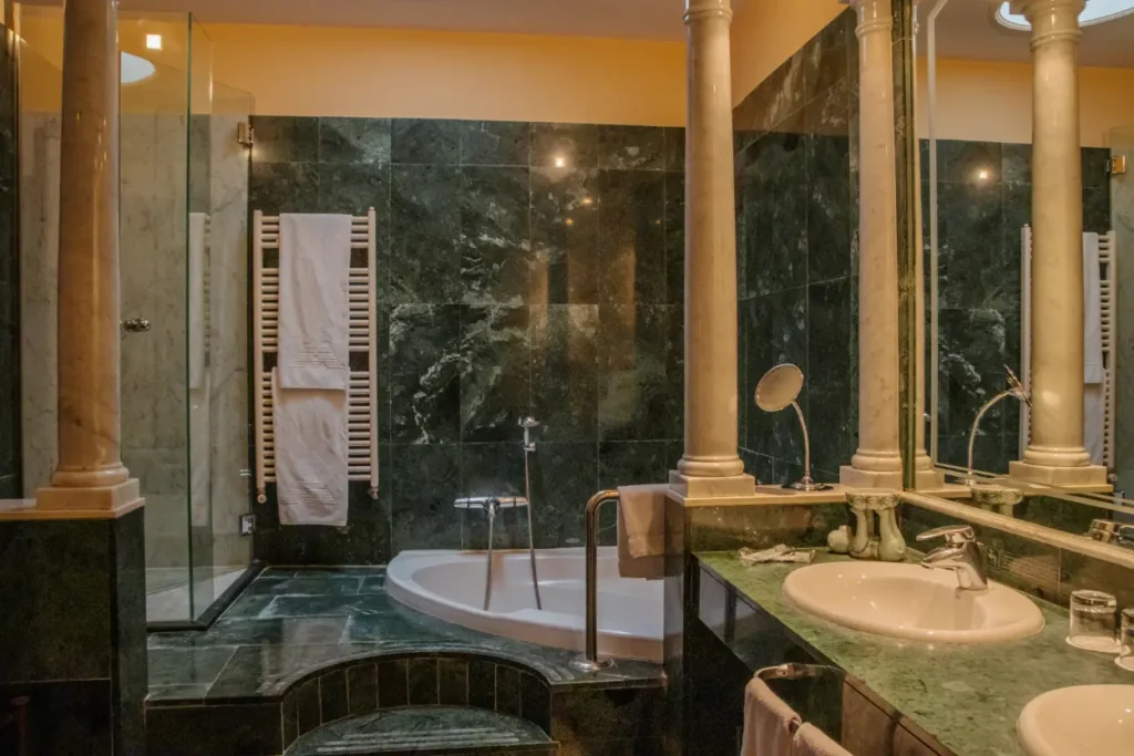 HOTEL TERMES MONTBRIO habitaciones Suite Classica