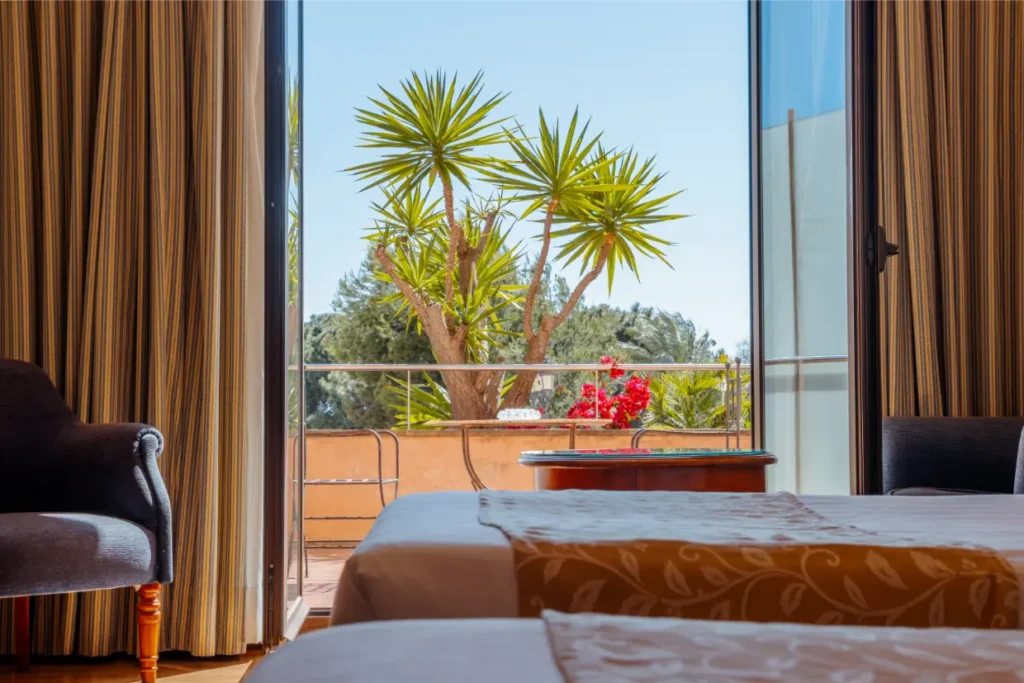 HOTEL TERMES MONTBRIO habitaciones Premium con terraza