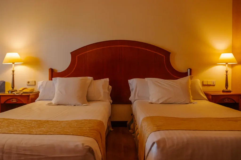 HOTEL TERMES MONTBRIO habitaciones superior doble individual
