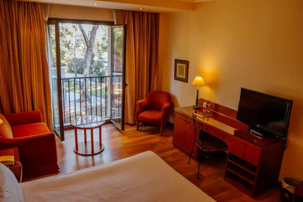 HOTEL TERMES MONTBRIO habitaciones Superior