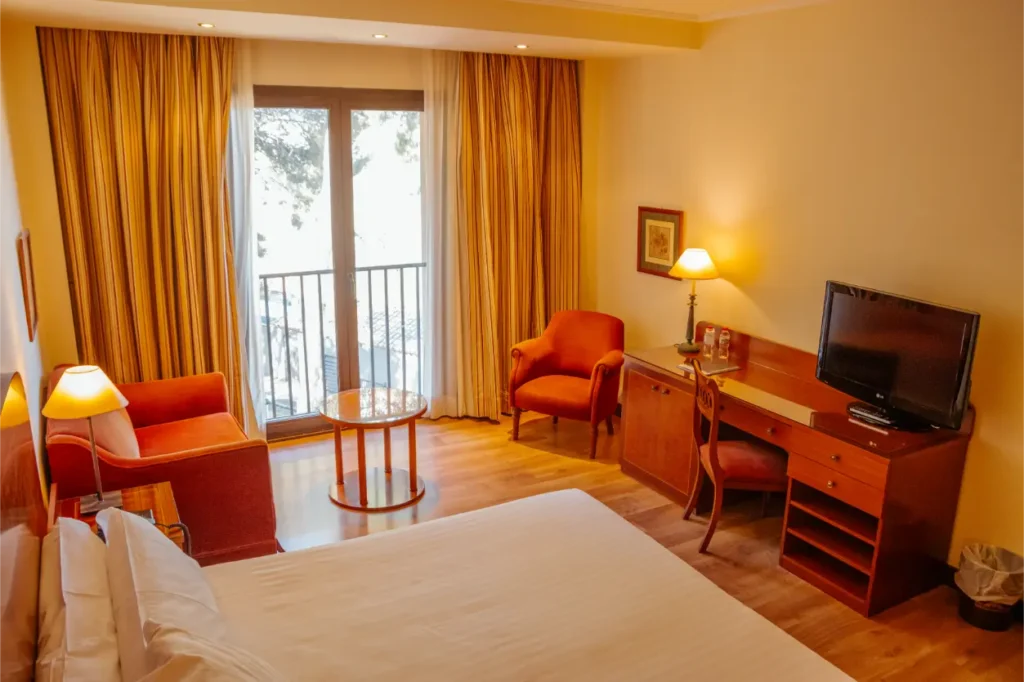 HOTEL TERMES MONTBRIO habitaciones Deluxe